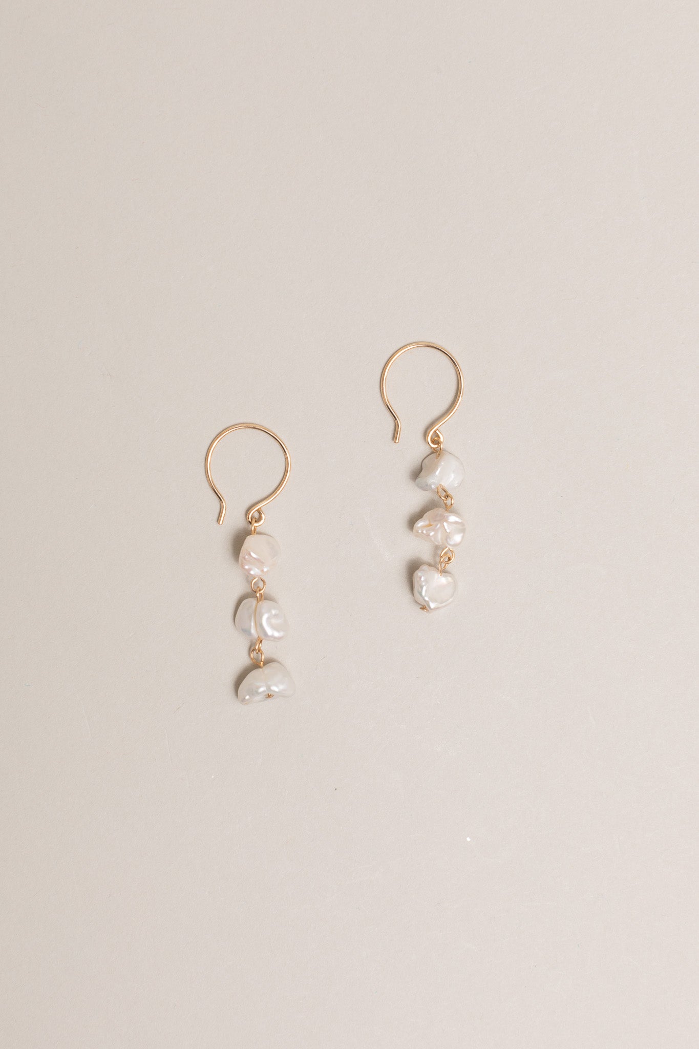 Keshi Pearl Earrings Short