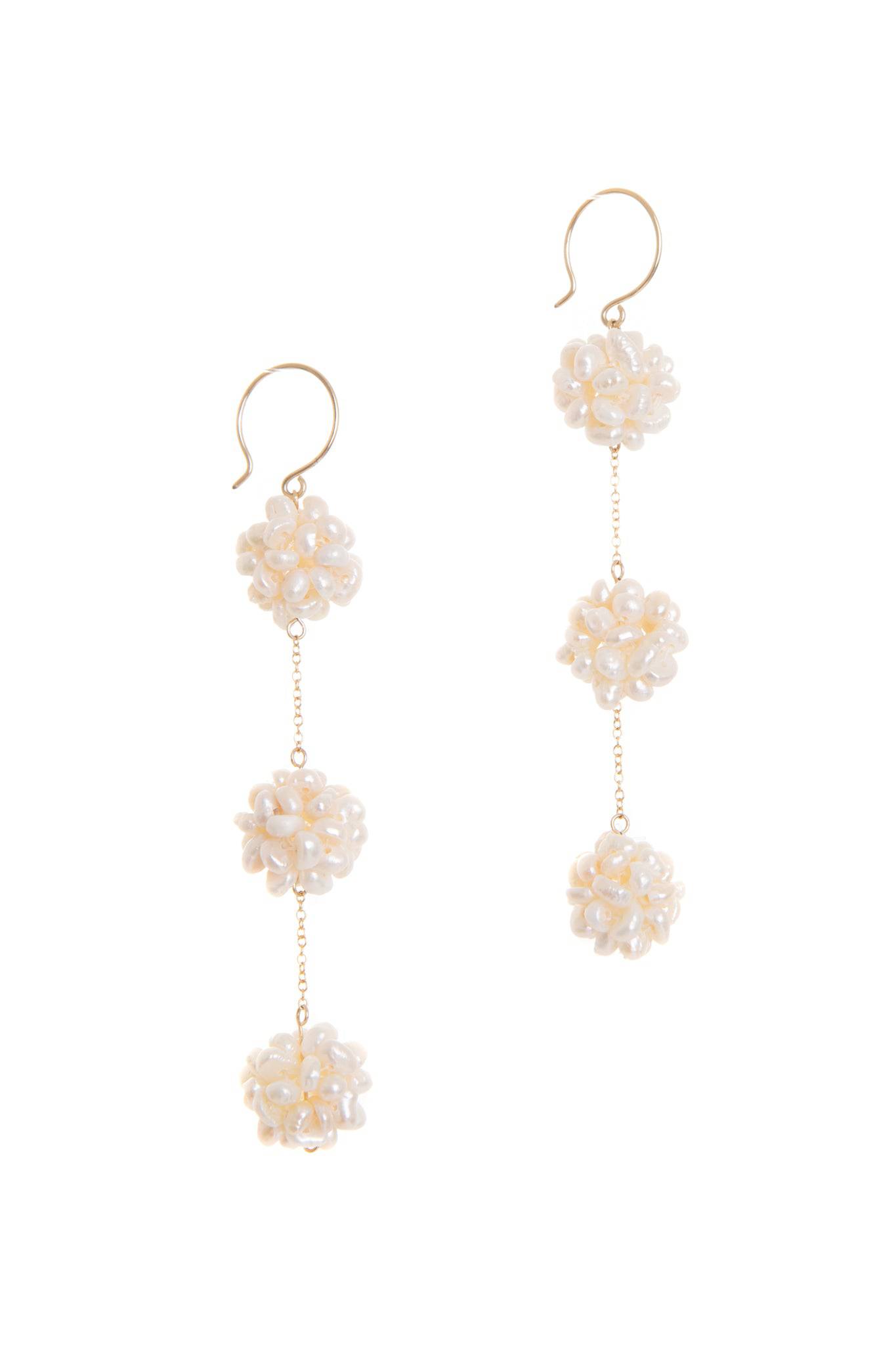 TROIS PEARL FLOWER EARRINGS