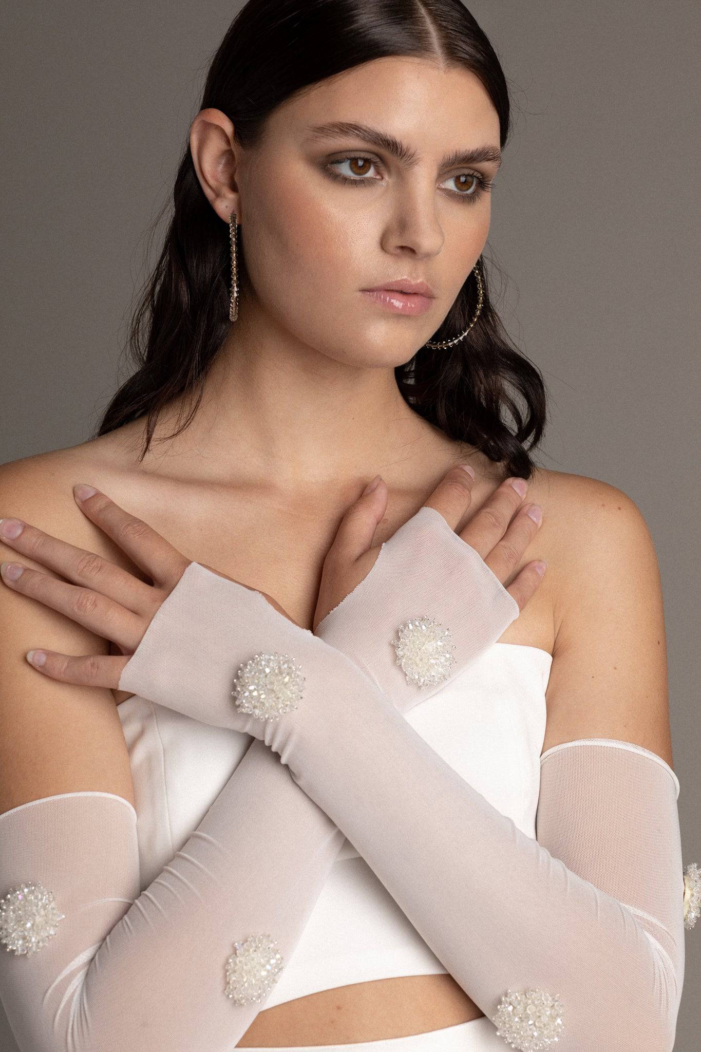 CRYSTAL MESH GLOVES