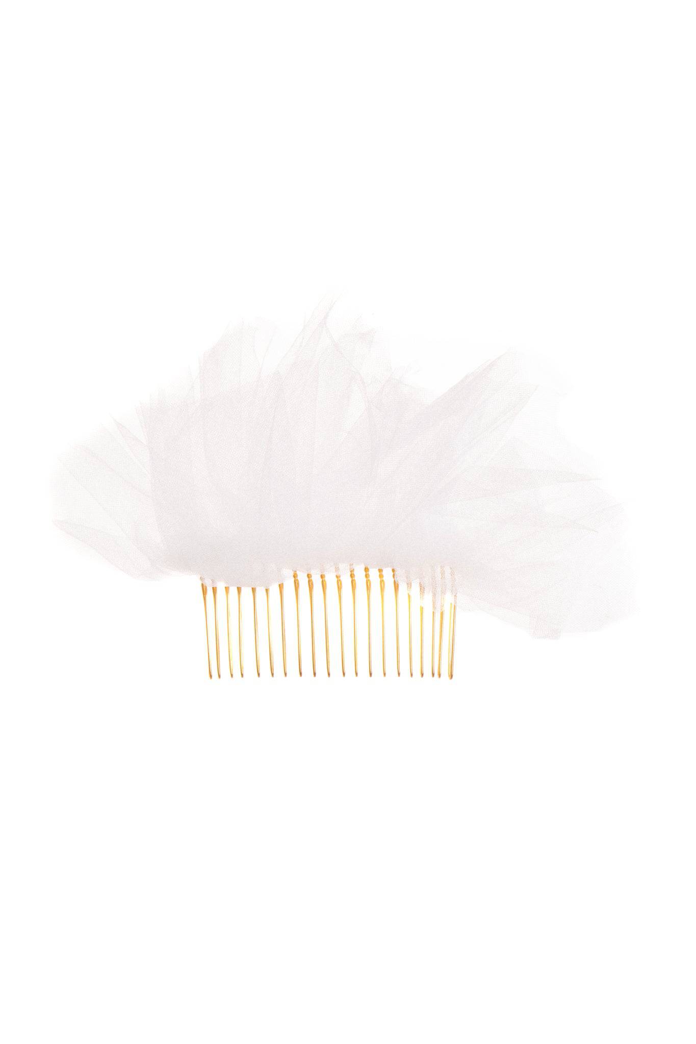 MINIMALIST TULLE COMB