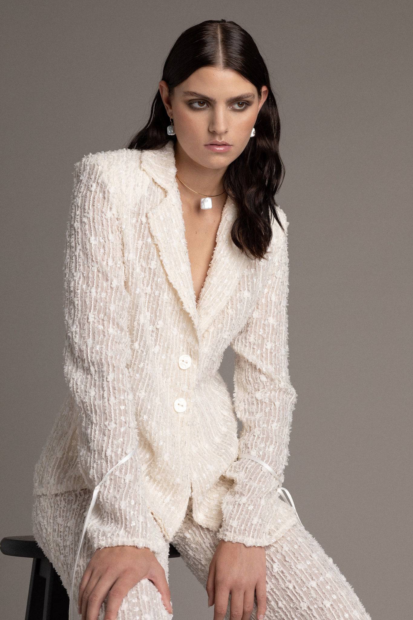 EMBROIDERED BLAZER WITH STRINGS